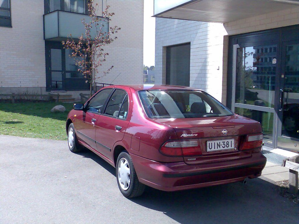 Nissan almera i n15